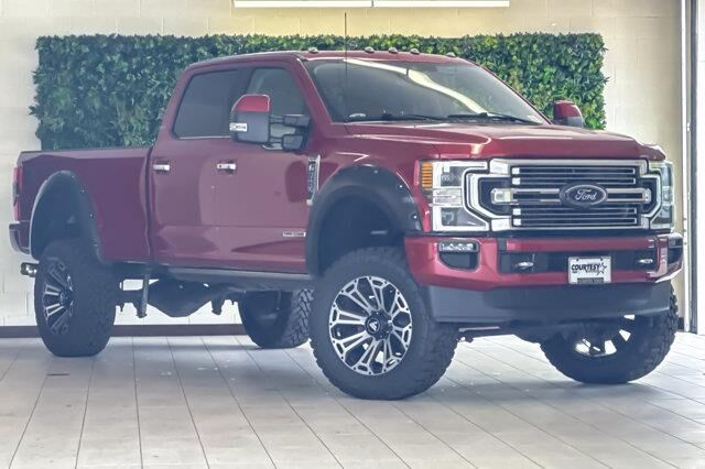 2022 Ford F-350 Super Duty Limited — photo 1 of 39