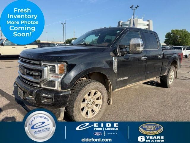 2022 Ford F-350 Super Duty Platinum