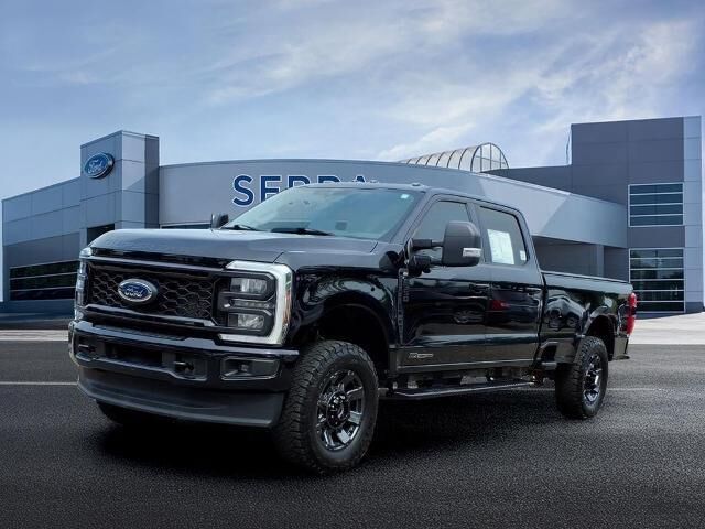 2023 Ford F-350 Super Duty XLT — photo 1 of 26