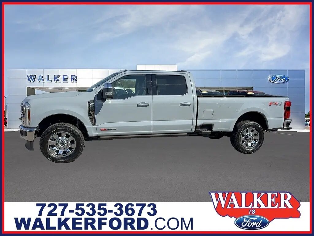 2024 Ford F-350 Super Duty Lariat — photo 1 of 13