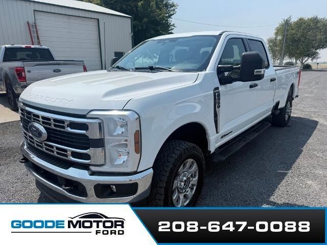 2024 Ford F-350 Super Duty XLT — photo 1 of 16