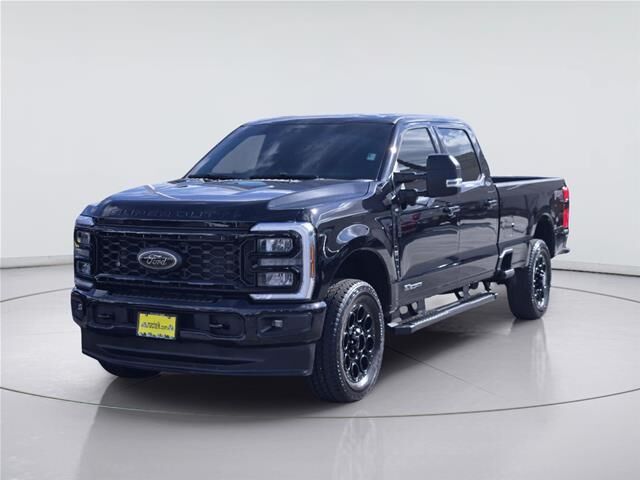 2025 Ford F-350 Super Duty XLT