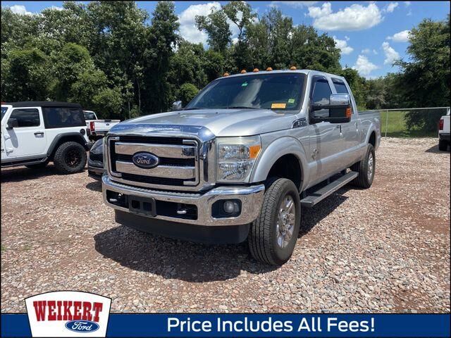 2016 Ford F-350 Super Duty Lariat — photo 1 of 10