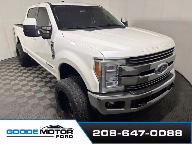 2017 Ford F-350 Super Duty Lariat