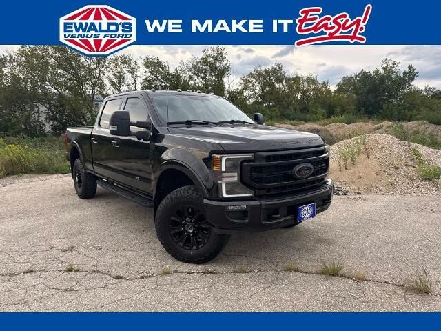 2021 Ford F-350 Super Duty Lariat — photo 1 of 13