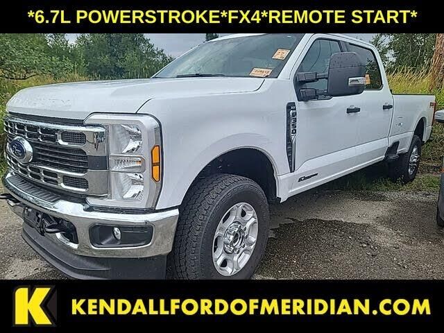 2025 Ford F-350 Super Duty XLT — photo 1 of 2