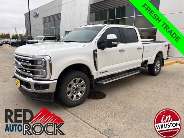 2025 Ford F-350 Super Duty Lariat