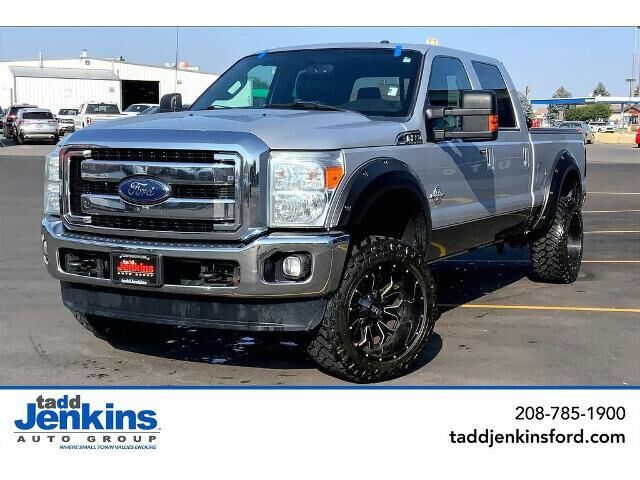 2015 Ford F-350 Super Duty Lariat — photo 1 of 13