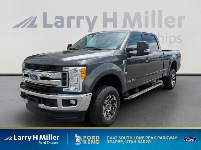 2017 Ford F-350 Super Duty Lariat