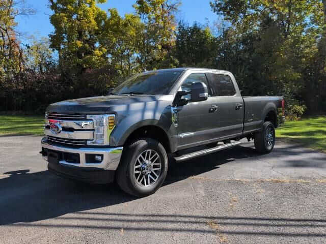 2019 Ford F-350 Super Duty Lariat