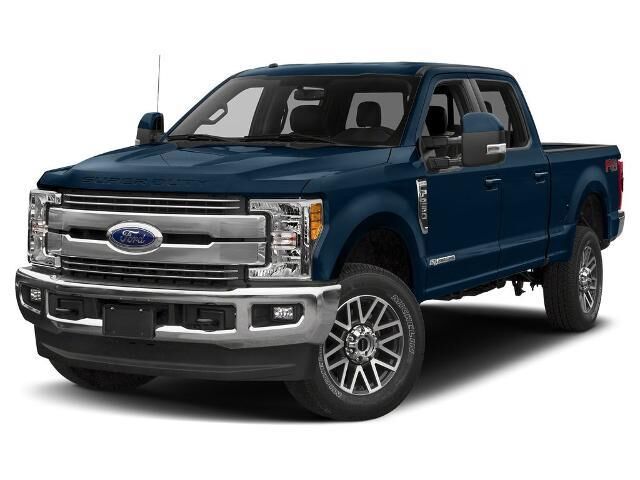 2019 Ford F-350 Super Duty Lariat — photo 1 of 29