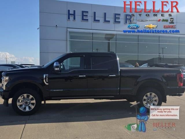 2021 Ford F-350 Super Duty Platinum — photo 1 of 4