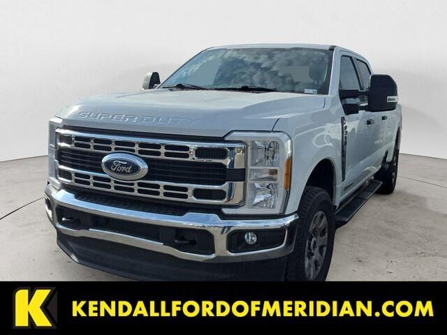 2023 Ford F-350 Super Duty XLT — photo 1 of 3