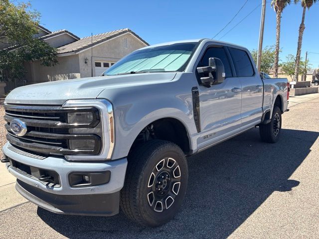 2025 Ford Super Duty F-350 SRW Platinum