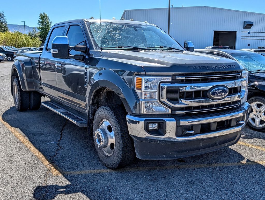 2020 Ford Super Duty F-350 DRW XLT — photo 1 of 6