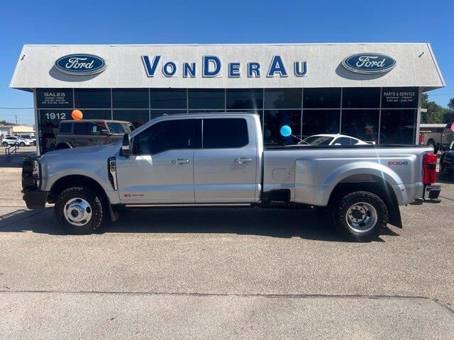 2024 Ford F-350 Super Duty Lariat