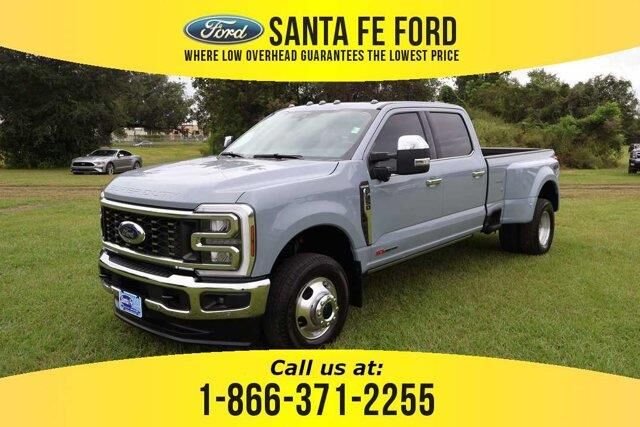 2025 Ford F-350 Super Duty King Ranch