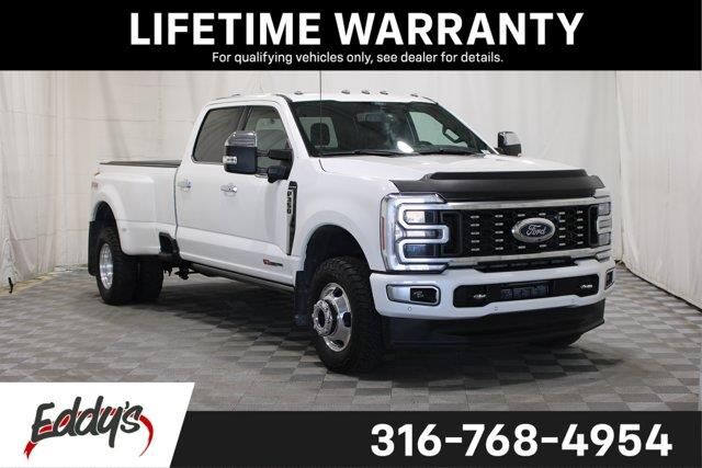 2024 Ford F-350 Super Duty Platinum — photo 1 of 13