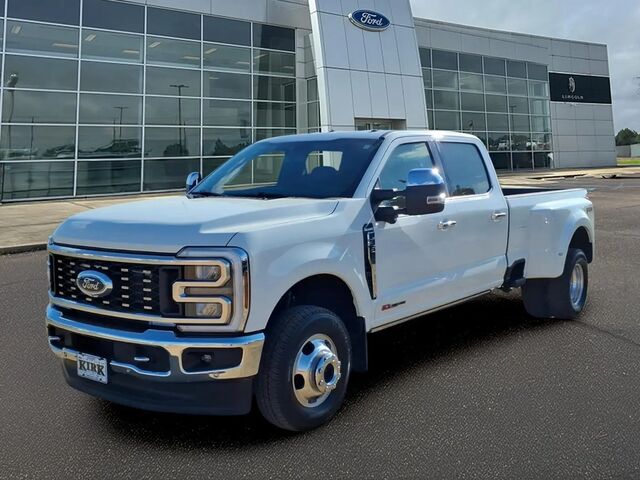 2024 Ford F-350 Super Duty King Ranch