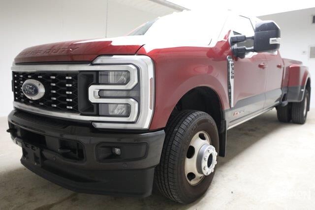 2025 Ford F-350 Super Duty King Ranch