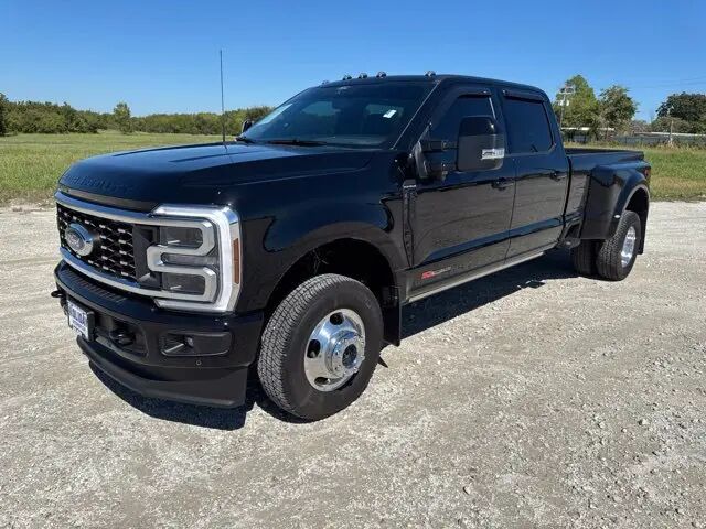 2026 Ford F-350 Super Duty Platinum