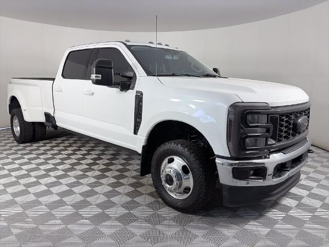 2024 Ford F-350 Super Duty Lariat