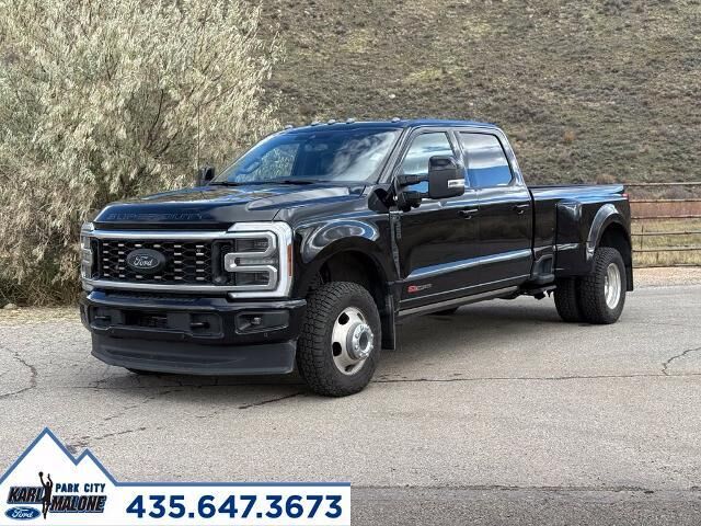 2026 Ford F-350 Super Duty Platinum