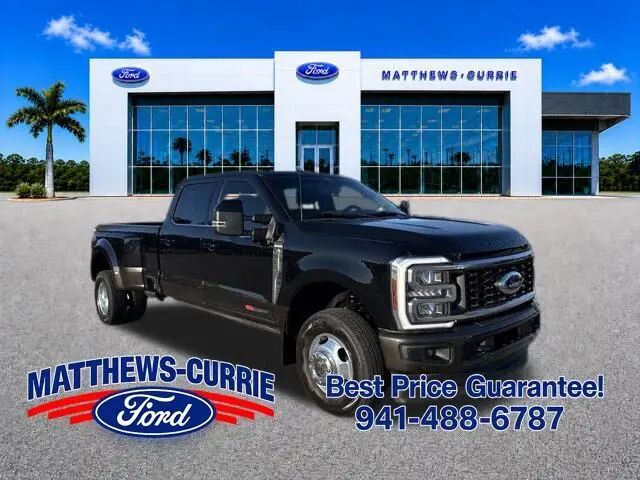2024 Ford F-350 Super Duty King Ranch — photo 1 of 27