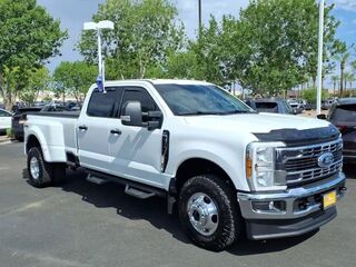 2025 Ford F-350 Super Duty XLT