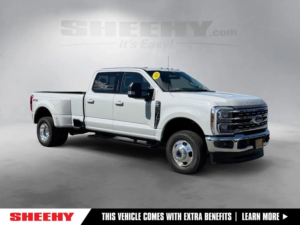 2026 Ford F-350 Super Duty XLT — photo 1 of 2