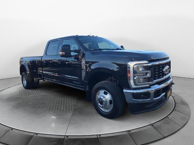 2024 Ford F-350 Super Duty Lariat