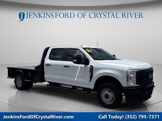2025 Ford F-350 Super Duty XL — photo 1 of 65