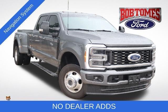 2025 Ford F-350 Super Duty Platinum