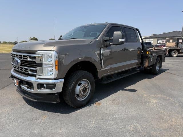 2023 Ford F-350 Super Duty XLT — photo 1 of 22