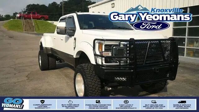 2021 Ford F-350 Super Duty King Ranch — photo 1 of 52