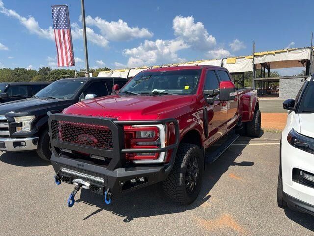 2023 Ford F-350 Super Duty Lariat