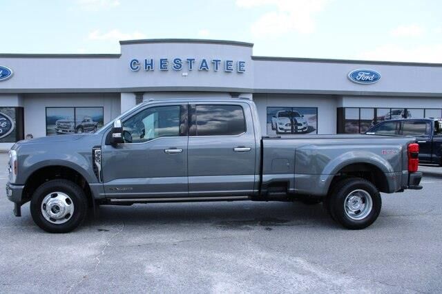 2024 Ford F-350 Super Duty Platinum