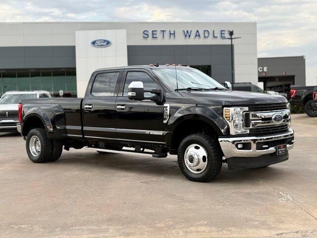 2019 Ford F-350 Super Duty XLT — photo 1 of 26