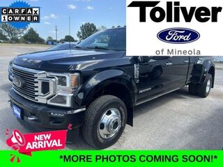 2022 Ford F-350 Super Duty Platinum — photo 1 of 26