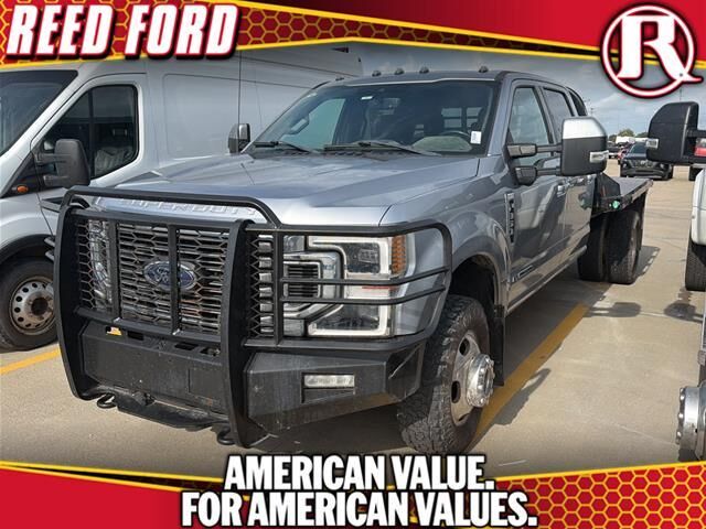 2022 Ford F-350 Super Duty Lariat