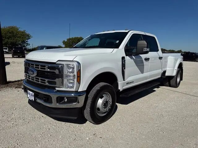 2025 Ford F-350 Super Duty XLT