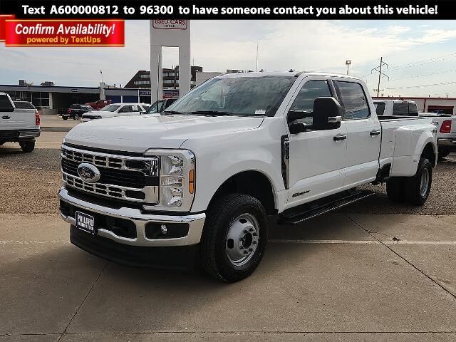 2026 Ford F-350 Super Duty XLT