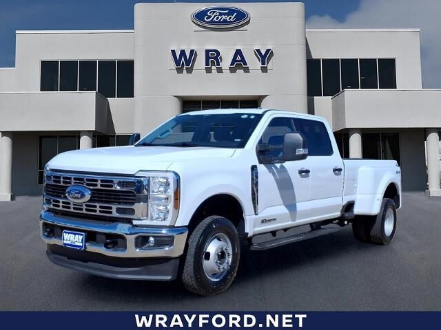 2026 Ford F-350 Super Duty XLT