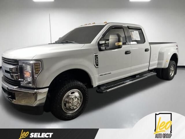 2019 Ford F-350 Super Duty XLT — photo 1 of 13