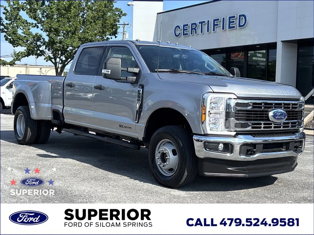 2023 Ford F-350 Super Duty XLT — photo 1 of 22