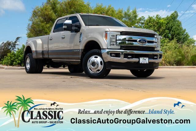 2018 Ford F-350 Super Duty King Ranch — photo 1 of 9