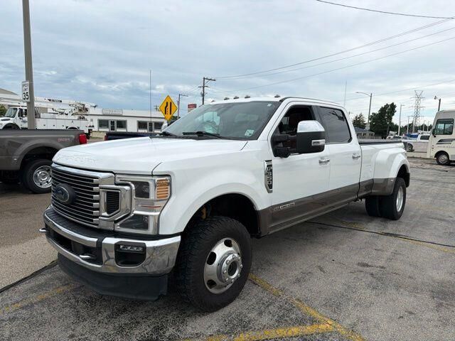 2021 Ford F-350 Super Duty King Ranch — photo 1 of 26