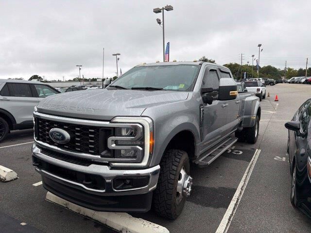 2023 Ford F-350 Super Duty Lariat