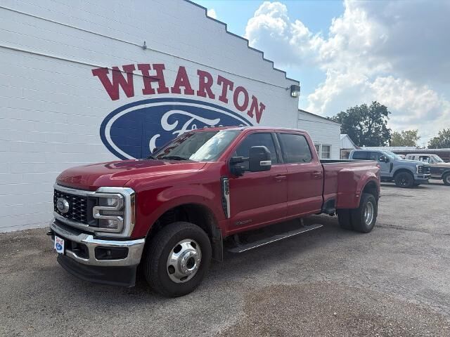 2024 Ford F-350 Super Duty Lariat