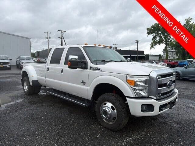 2016 Ford F-350 Super Duty Platinum — photo 1 of 1